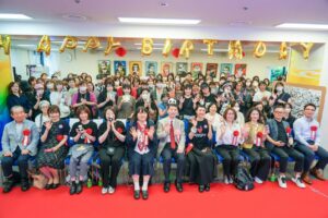 ジャイアントパンダ「シャンシャン」ファミリーの誕生日会が東京で盛大に開催